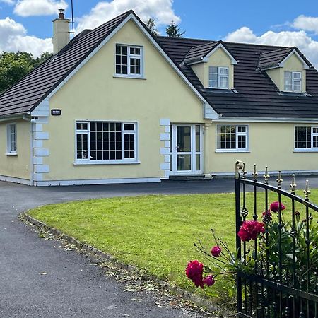 Oughterard Homeshare Killarone Extérieur photo